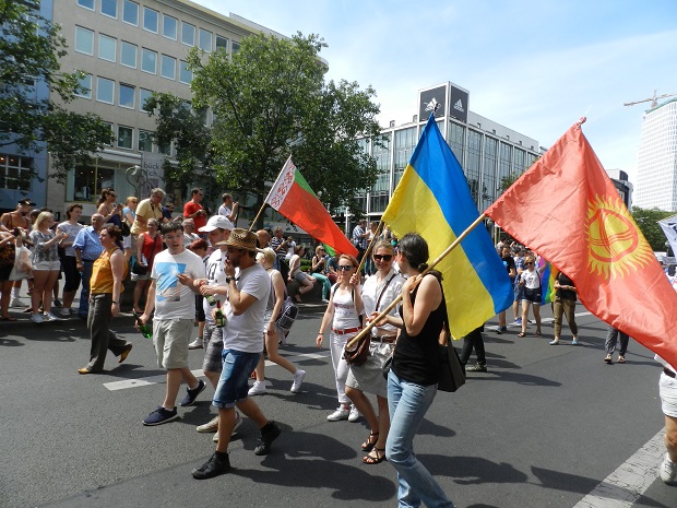 Гей парад в Берлине 22 июля Christopher Street Day 2017