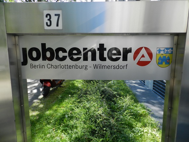 Регистрация беженцев из Украины в джобцентре Jobcentr в Германии с 1 июня 2022 Информация