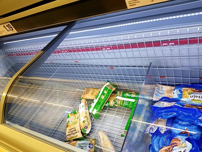 В Германии супермаркеты вводят из-за коронавируса часы посещения для покупателей из групп риска