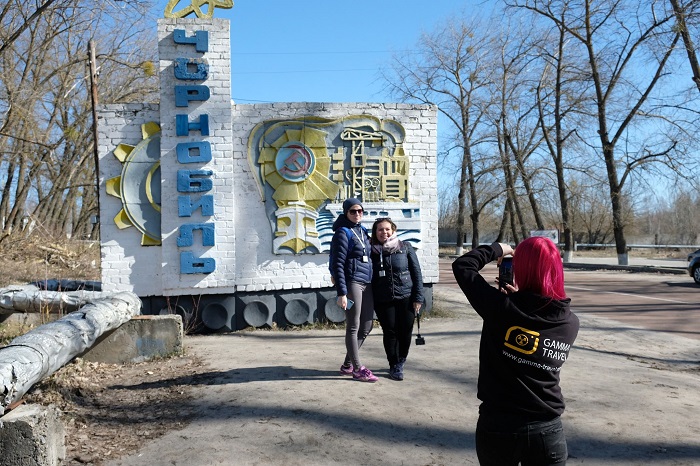 В Чернобыль в июне 2020 снова едут туристы. Но в масках и не все…