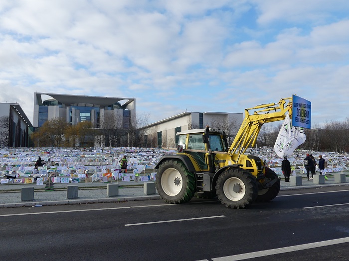 Демонстрации в Берлине крестьян и фермеров 22 января 2022