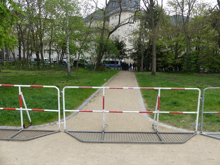 В Берлине в комендантский час совершено убийство в парке 15 мая