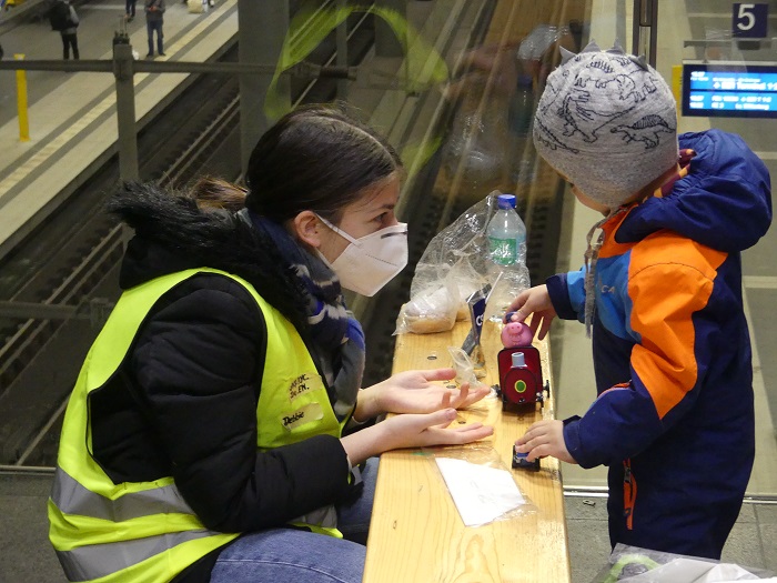 Детская дотация в Германии Kindergeld для беженцев из Украины Информация
