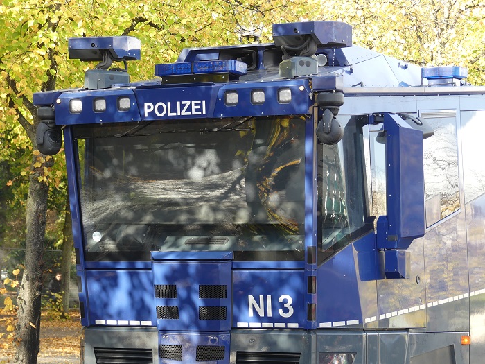 В Гамбурге и Берлине во время Хэллоуина произошли беспорядки